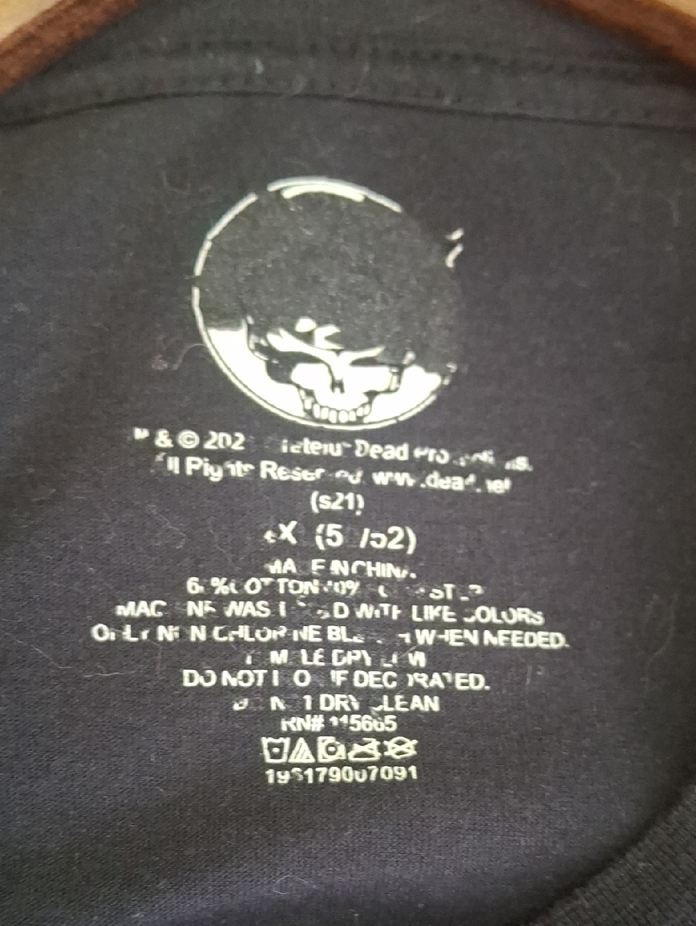 Grateful Dead Black Long Sleeve Tee with Dancing Bears - Picture 4 of 4